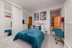 Photo 17- click for photo gallery